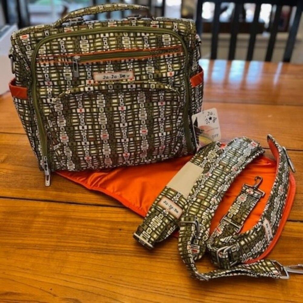 NWT Ju-Ju-Be BFF‎ - Jungle Maze.